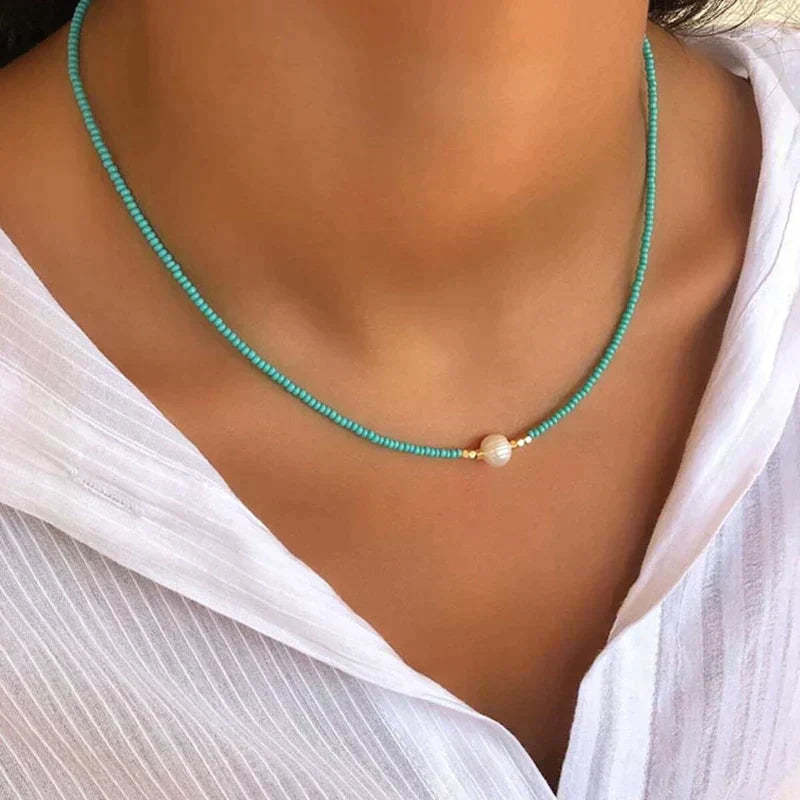 Caliara - pärlprydd choker