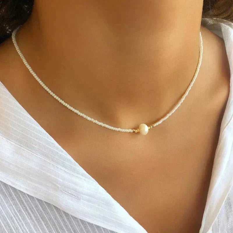 Caliara - pärlprydd choker