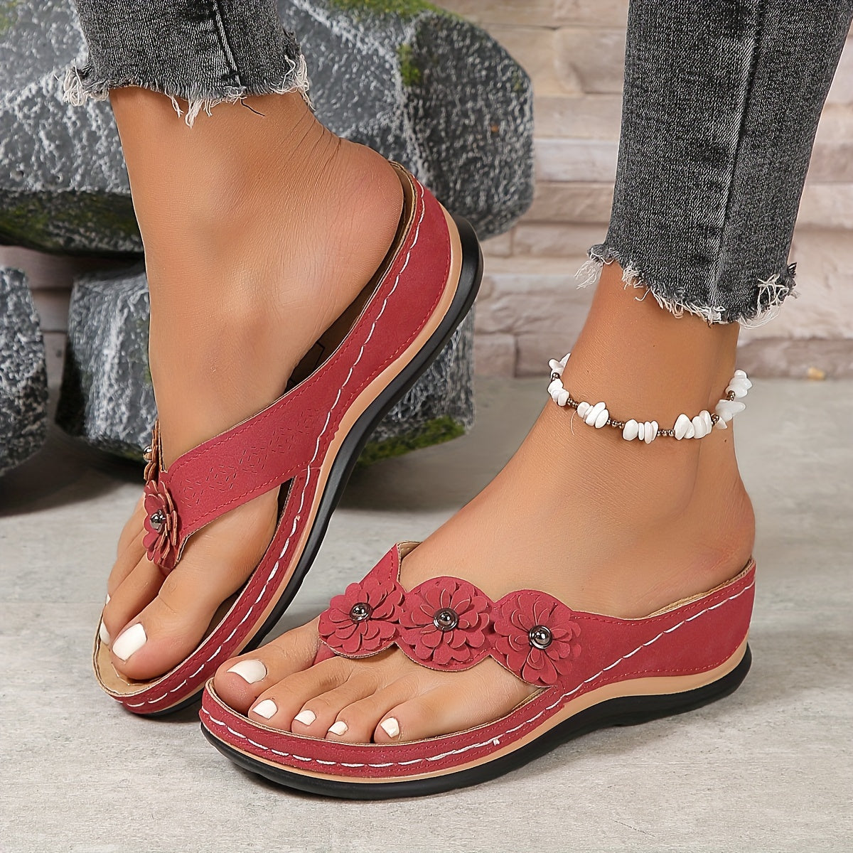 Dam Ortopediska Kilklack Flip Flop Sandaler med Blomdetalj