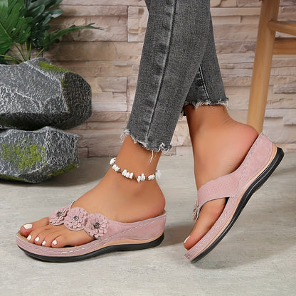 Dam Ortopediska Kilklack Flip Flop Sandaler med Blomdetalj